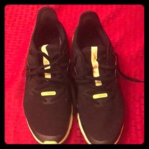 Nike Airmax Size 7 Youth 1 Pair